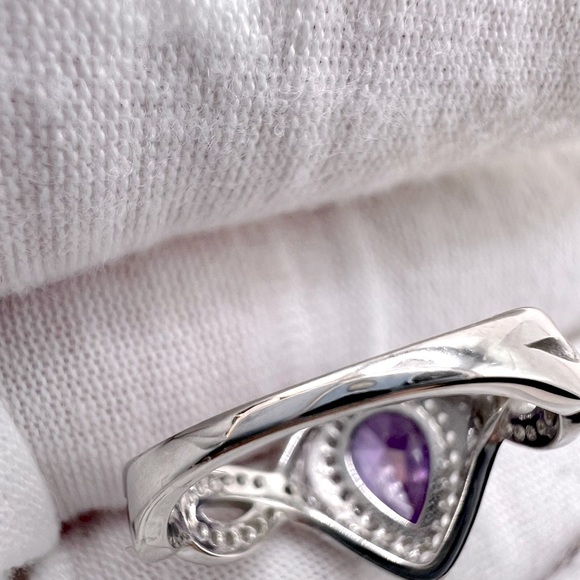 Sale $25 Firm! .925 Sterling Silver Simulated Amethyst Cz Ring - Picture 16 of 17